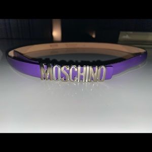 Moschino belt
